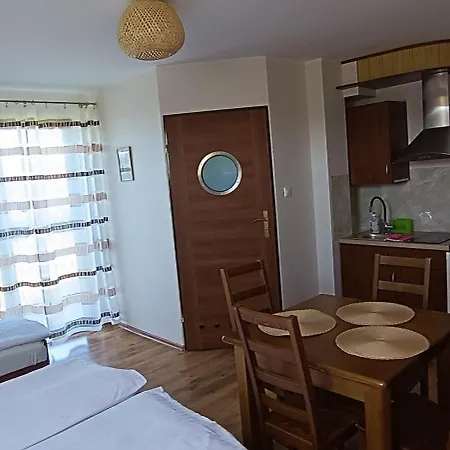 בית הארחה Dolores Goscinne מילנקו